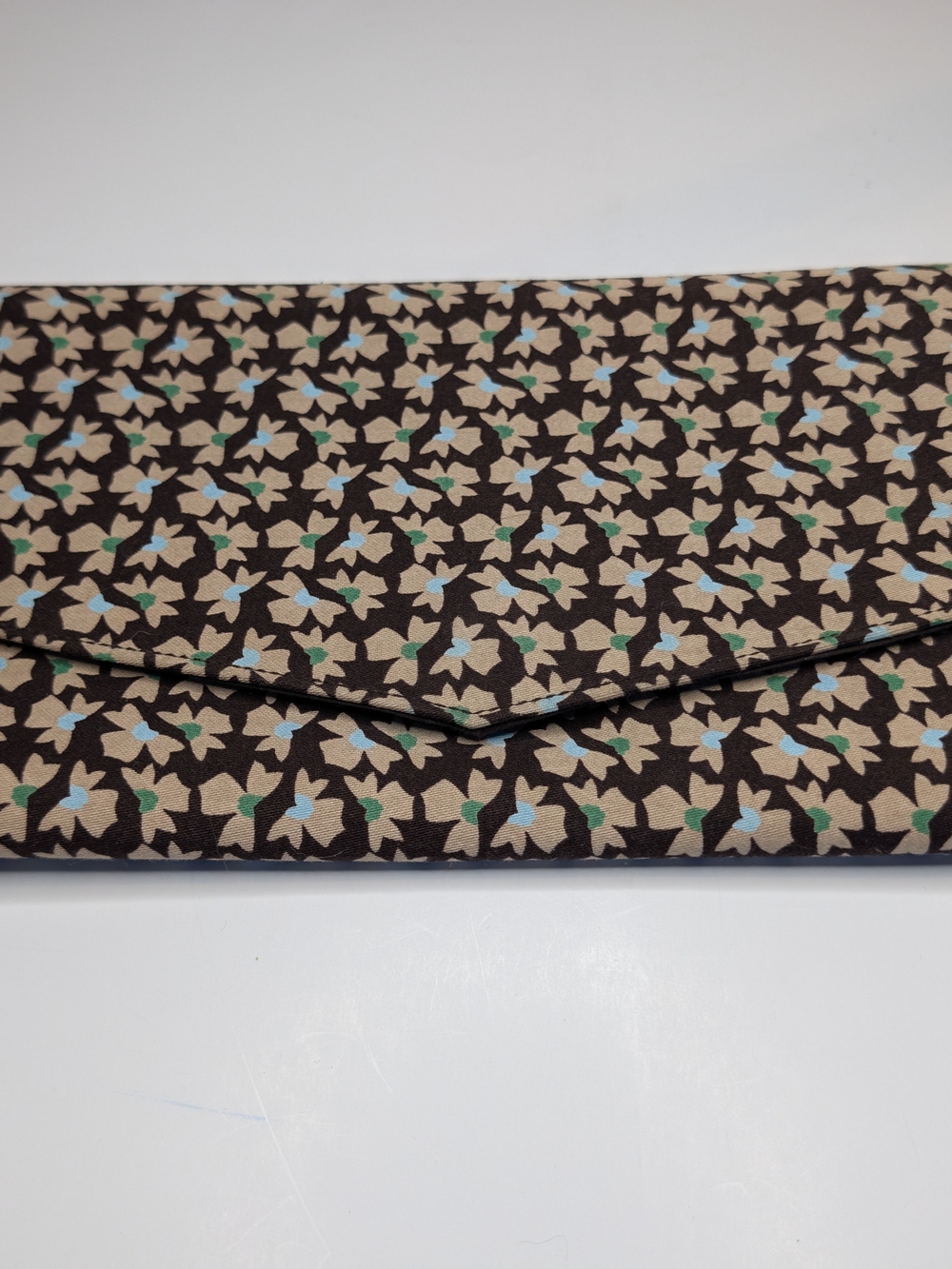 Old Navy Medium Size Brown Floral Clutch W/Snap Closure & Silver Hardware